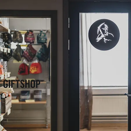 Coal Miners' Лонгйир